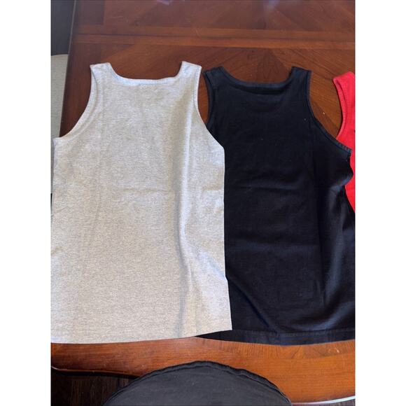 3 Crooks And Castles Mens Tank Top Small S Graphic Red Camjsa Medusa Logo Lotof3 - Picture 10 of 10